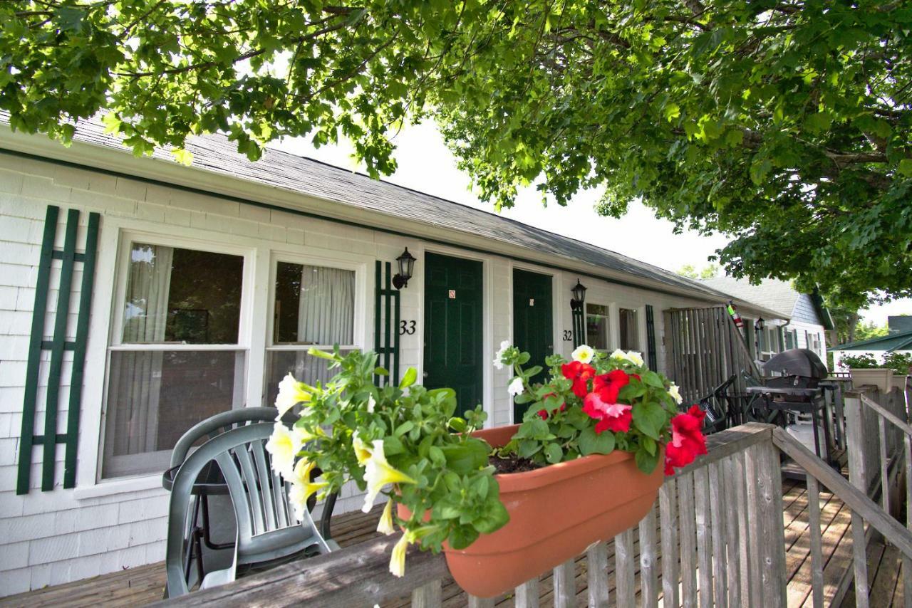 Lakeview Lodge And Cottages Cavendish Eksteriør billede