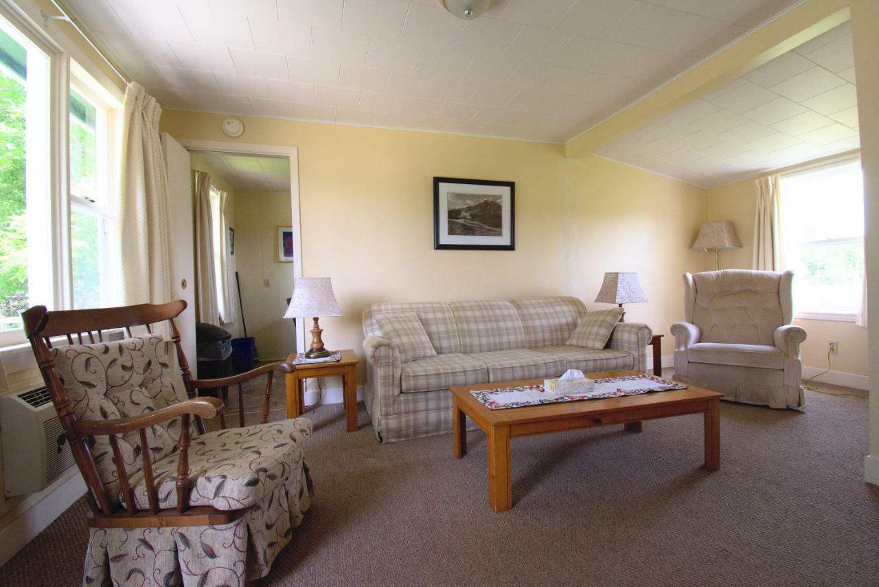 Lakeview Lodge And Cottages Cavendish Eksteriør billede